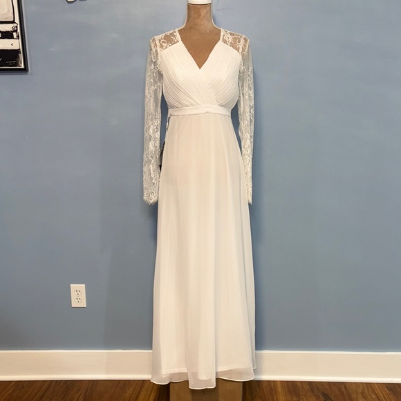 Ever Pretty Elegant White Wedding Dress Size 4 - Picture 1 of 12